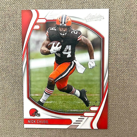 Nick Chubb 2021 Panini Absolute Cleveland Browns NFL Football Card Sports - Picture 1 of 2